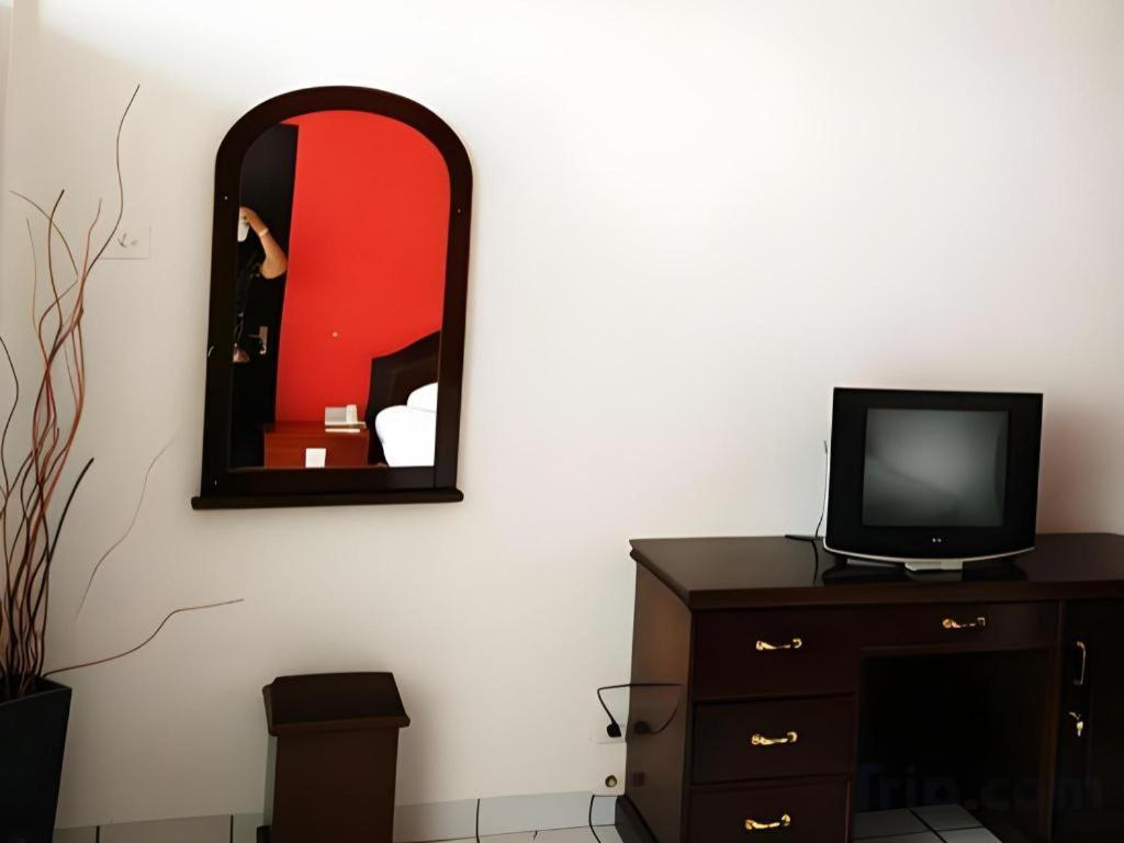 Hotel Benteng بوغيتّينغي المظهر الخارجي الصورة