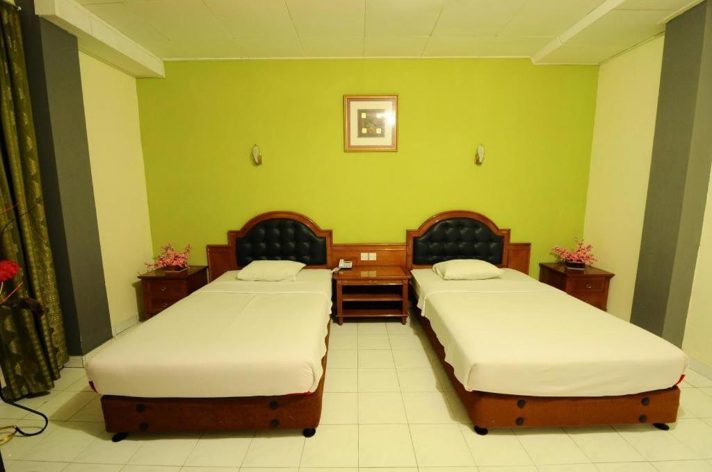 Hotel Benteng بوغيتّينغي المظهر الخارجي الصورة