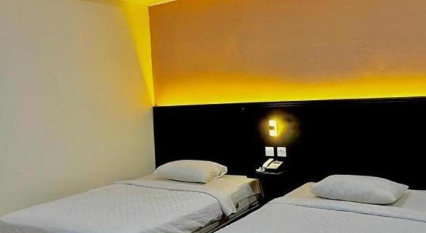 Hotel Benteng بوغيتّينغي المظهر الخارجي الصورة