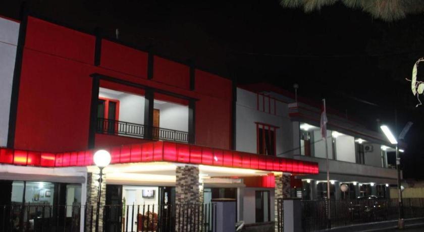 Hotel Benteng بوغيتّينغي المظهر الخارجي الصورة