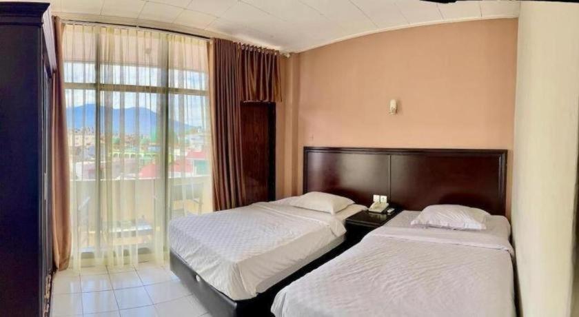 Hotel Benteng بوغيتّينغي المظهر الخارجي الصورة