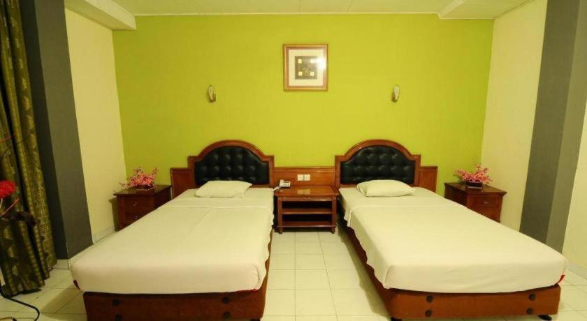 Hotel Benteng بوغيتّينغي المظهر الخارجي الصورة