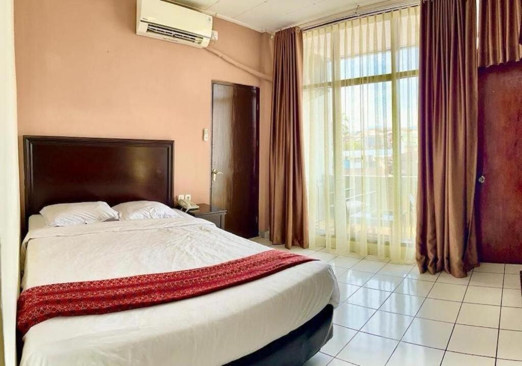 Hotel Benteng بوغيتّينغي المظهر الخارجي الصورة